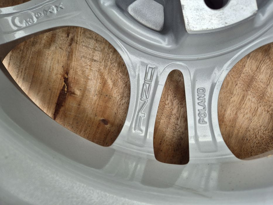 Джанти Anzio 14 цола 4х100 , 5.5j et40 Renault  Vw Toyota  Honda