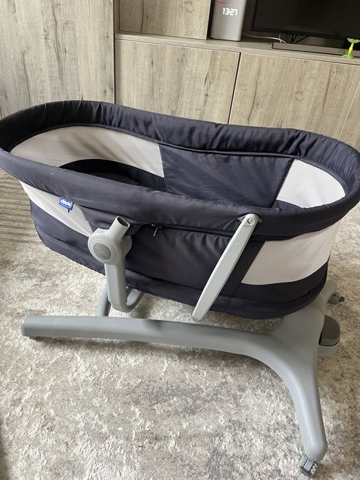 Продам люльку chicco