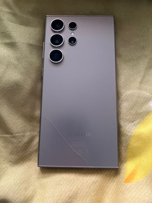 Vând Samsung Galaxy S24 Ultra 1Tb