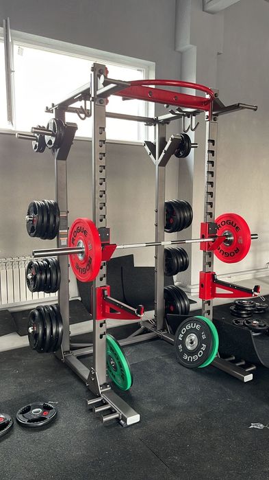 Турник,силовые тренажёры