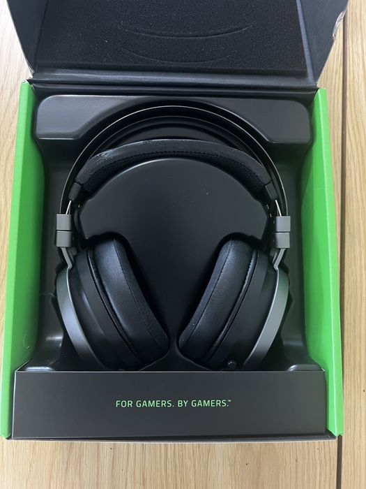 Слушалки Razer Nari Ultimate