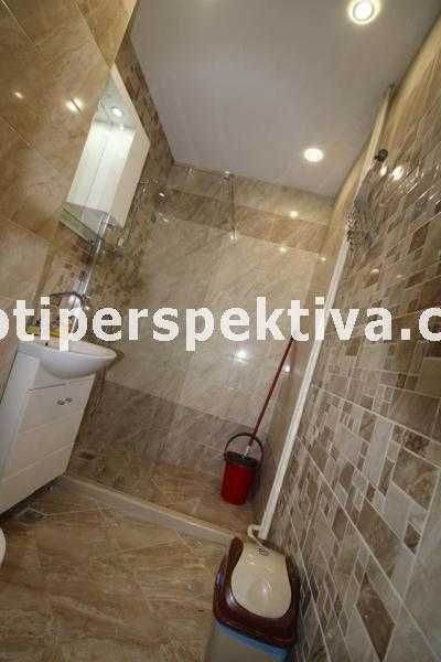 Продава се Тристаен апартамент в Пловдив, Тракия - 60 кв.м за 1867 €/кв.м - Снимка #11