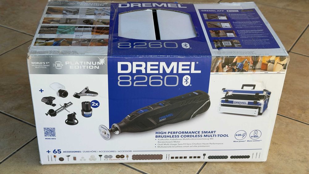 Minifreza DREMEL 8260 + accesorii