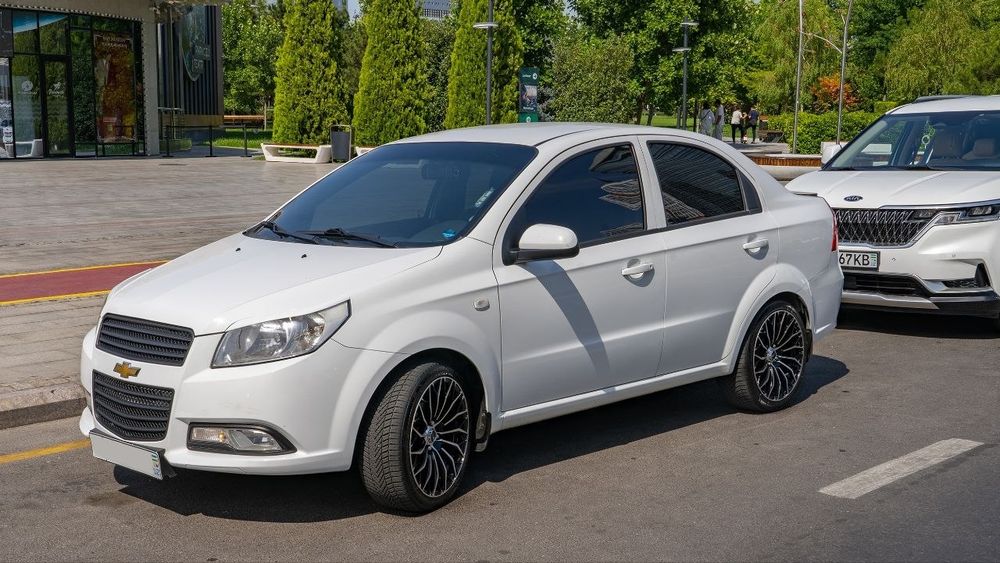 Нексия 3 Автомат