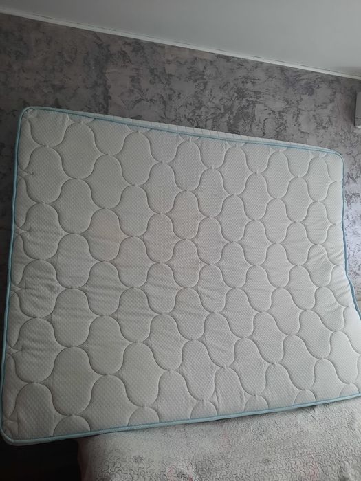 Saltea cu spumă de memorie  160x200x20 înălțime