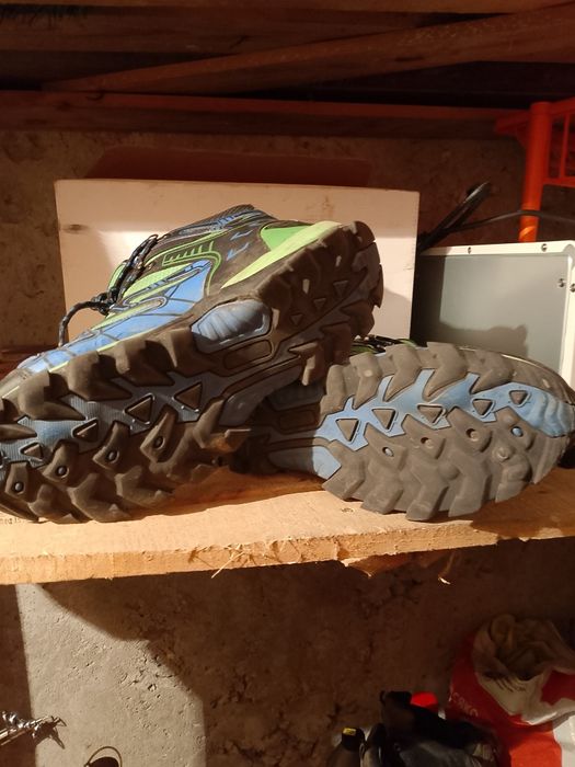 Мъжки туристически обувки 45 номер