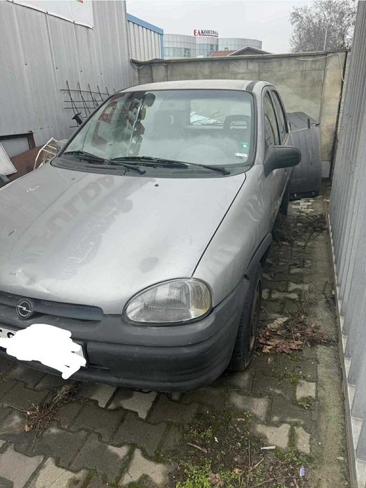 Продавам опел корса