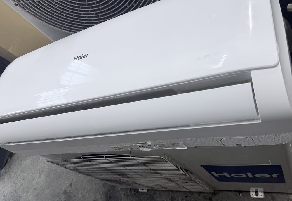 Инверторен климатик Haier 12 ka Перфектен