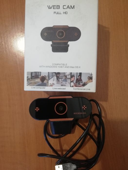 set (kit) web cam și microfon (jocuri, podcast, etc)