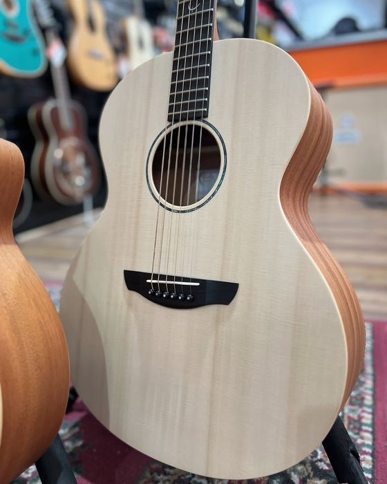 Акустична китара Faith Naked Neptune All Solid