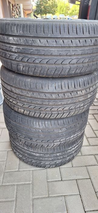 Гуми с джанти 235/45R17