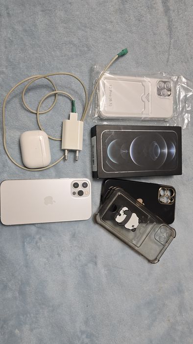 Продам iPhone 12 pro