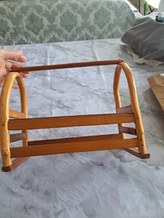 Срочно продам  игрушка  бесик