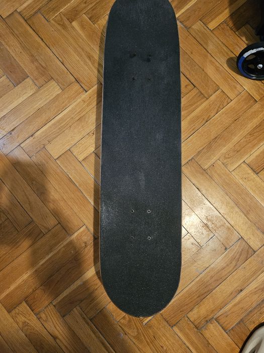 Продавам скейборд Hudora