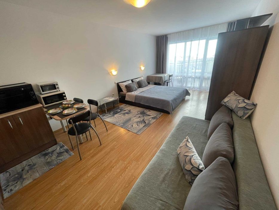 Дава се под наем Едностаен апартамент в Свети Влас - 45 кв.м за 44.88 € - Снимка #1