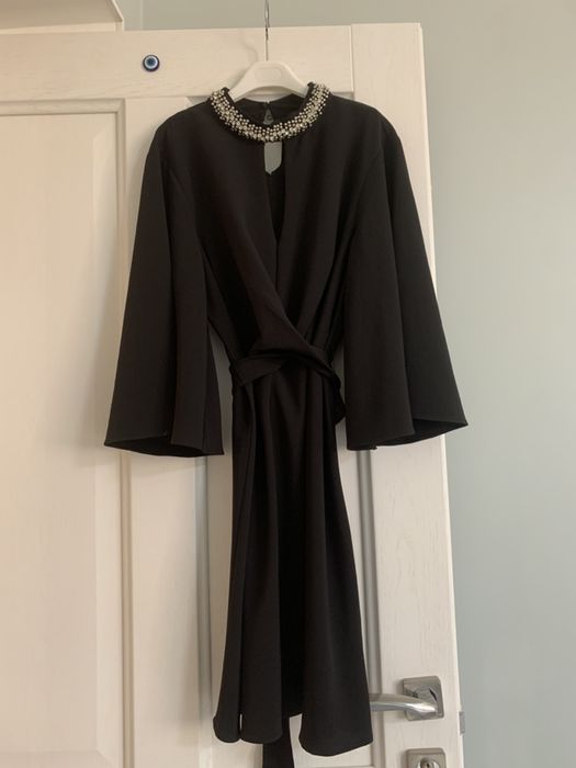 Женские платья