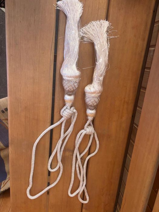 Продам подхват для штор с кистьями