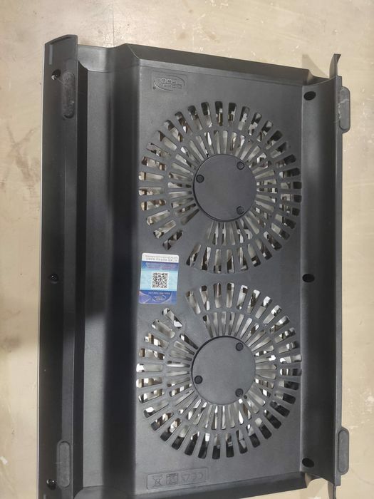 Подставка охлаждения для ноутбука