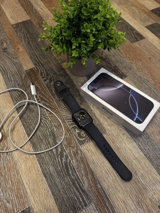 Продам Apple Watch 7 41mm