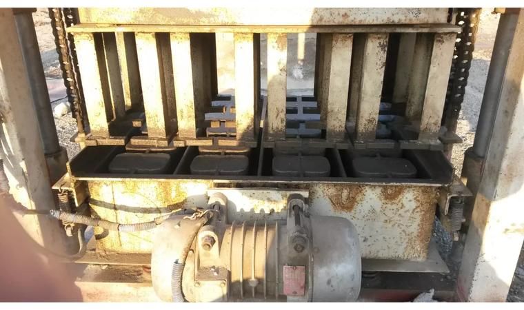 Шлакоблочный станок