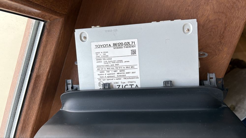 Toyota OEM магнитола (2021)