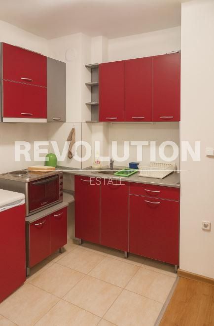 Дава се под наем Двустаен апартамент в Варна, Левски - 47 кв.м за 300 € - Снимка #2