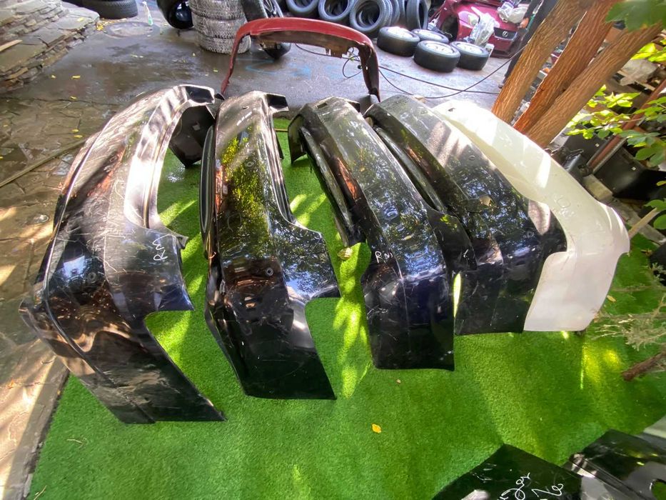 Задний бампер LEXUS GS300//350