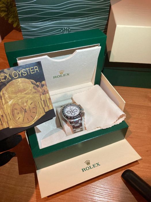 Rolex Daytona Panda White 40mm