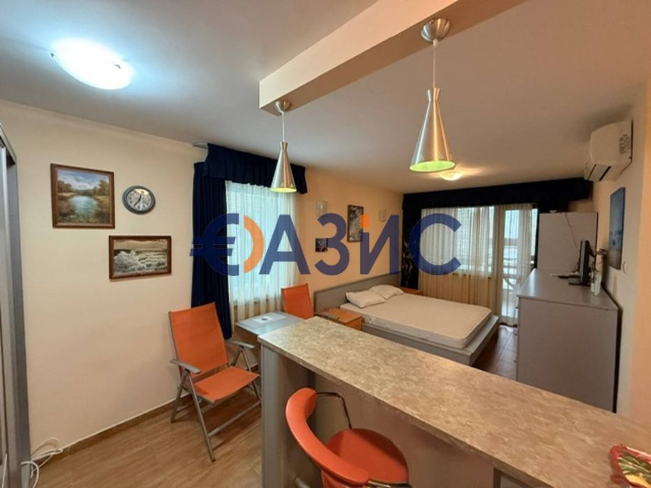 Продава се Едностаен апартамент в к.к. Слънчев бряг - 42 кв.м за 1500 €/кв.м - Снимка #5