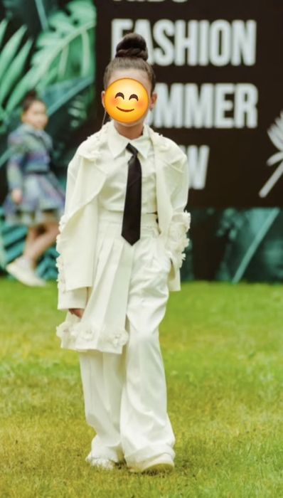 Дизайнерский детский костюм 5ка