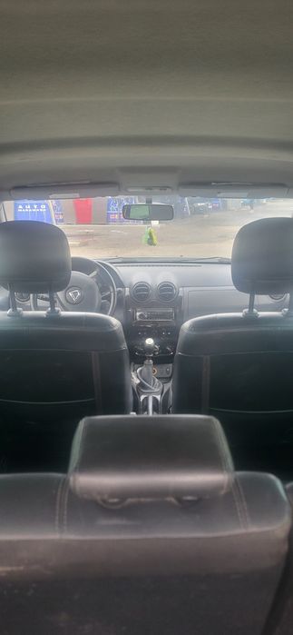 Dacia duster 4×4 2011  dizel 1.5