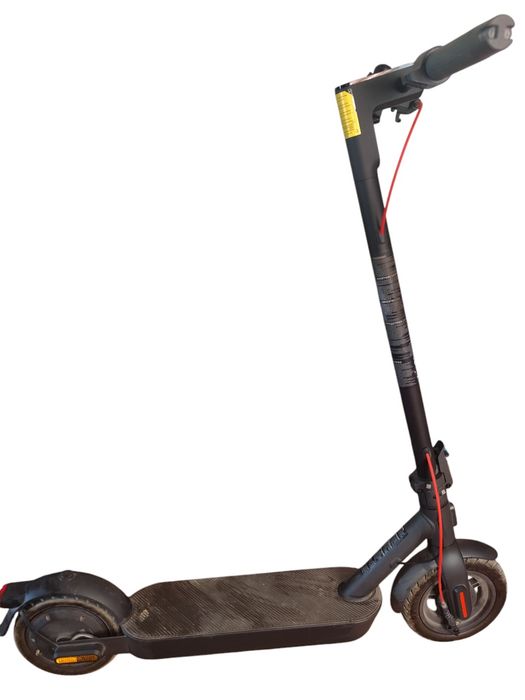 Електрически скутер-тротинетка XIAOMI SCOOTER 4 PRO 2ND GEN ДО 25 КМ/Ч, ПРОБЕГ ДО 60 КМ  Възможен коментар на цената