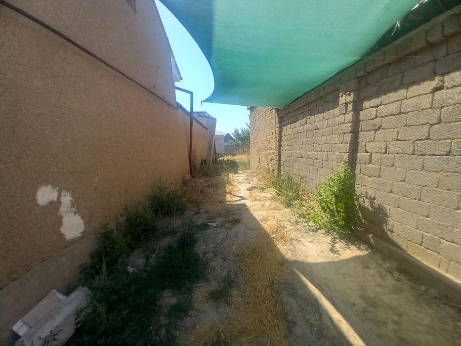 Продаётся земельный участок в Яшнабадском районе