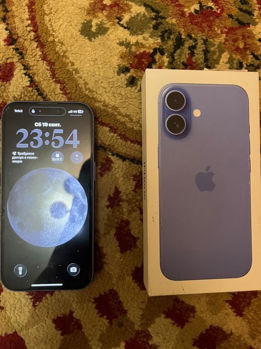 iPhone 16  128гб