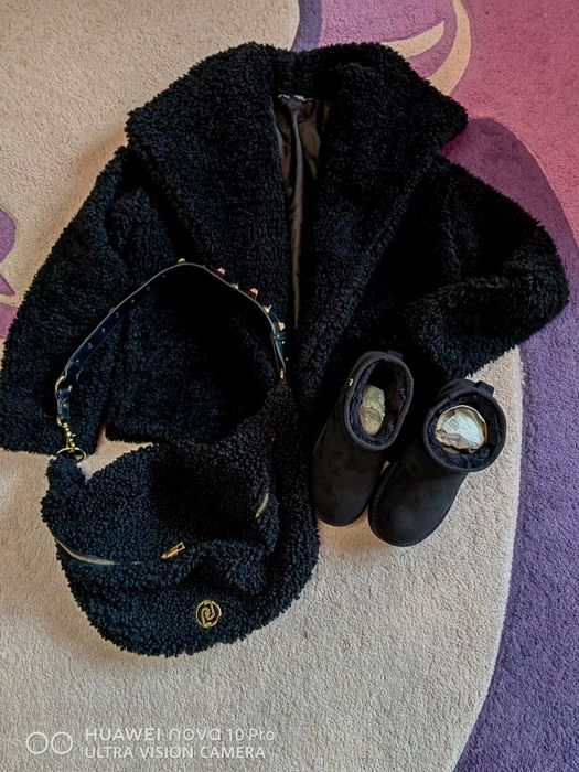 Късо палто и чанта Liu Jo