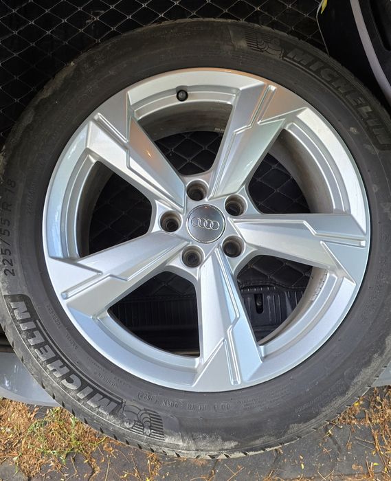 Roti originale audi 18"