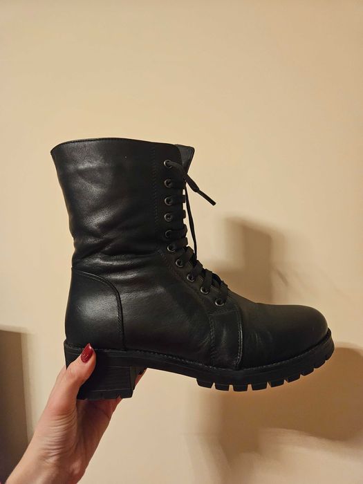 Зимни боти с хастар