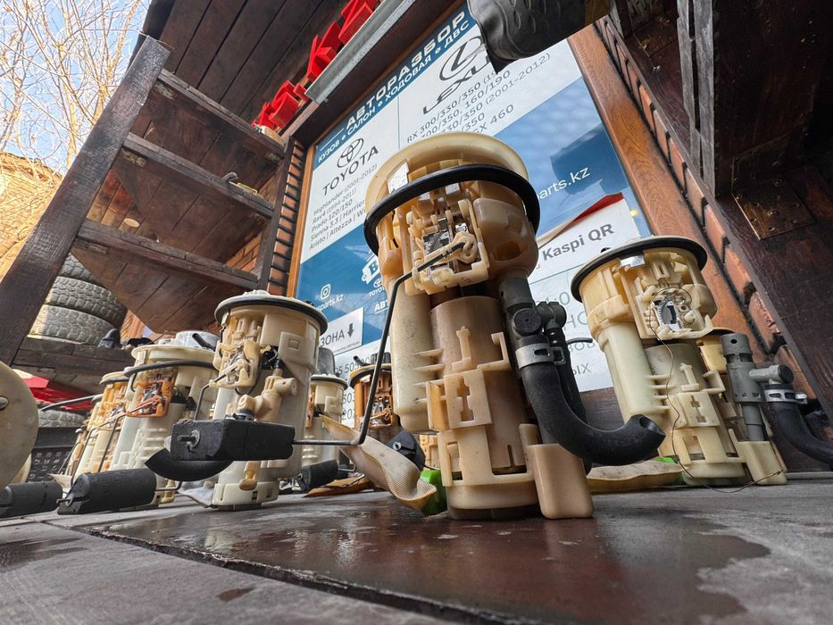 Бензостанция Lexus RX300