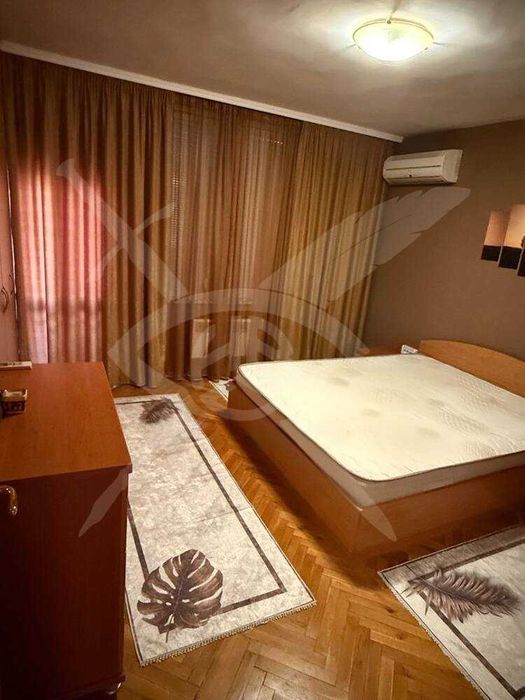 Дава се под наем Тристаен апартамент в Пловдив, Мараша - 100 кв.м за 500 € - Снимка #10