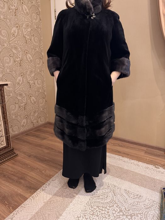 Продам шубу  почти новая