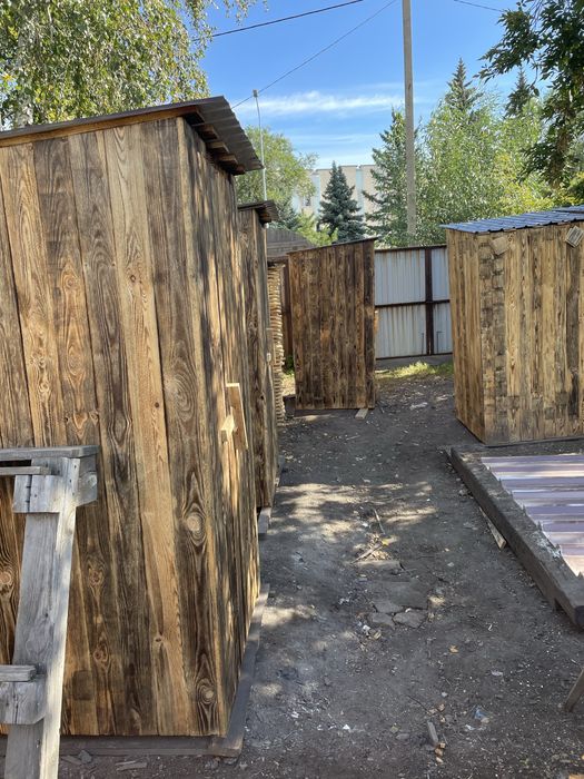 Туалет уличный, дачный