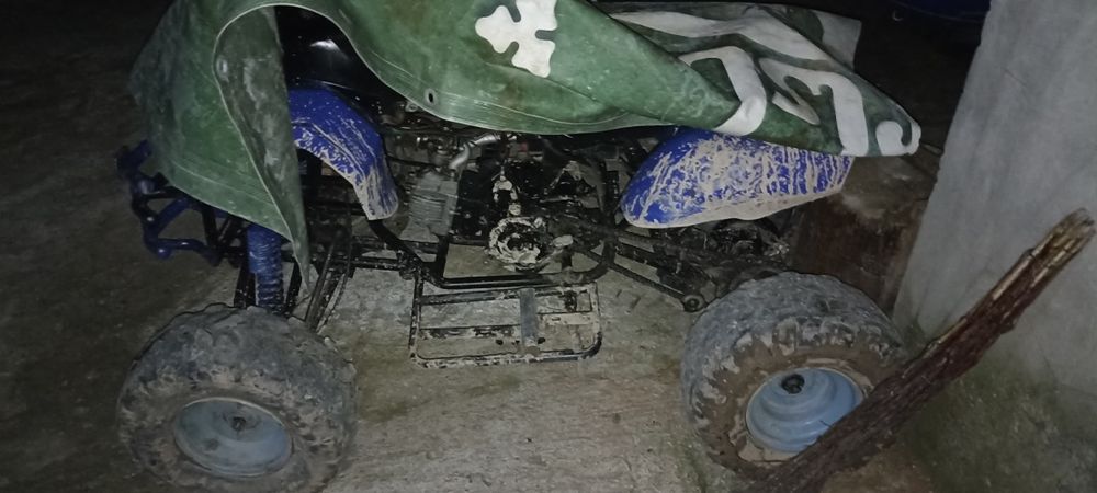 Vând ATV 125cc automat