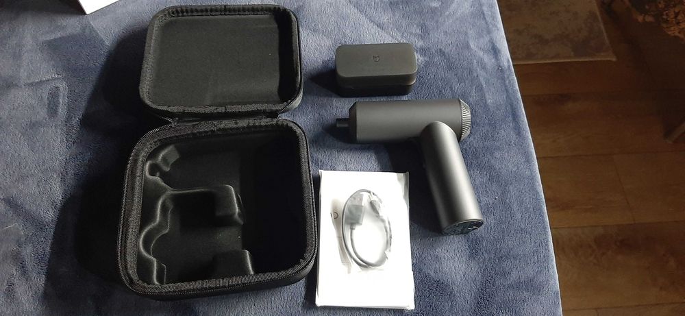 Дрель шуруповерт