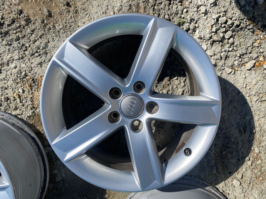 Оригинални джанти за Audi 17