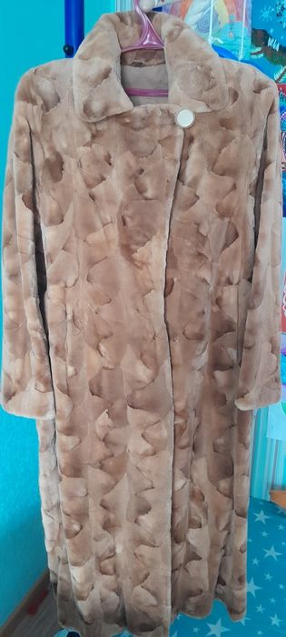 Продам шубу норковую