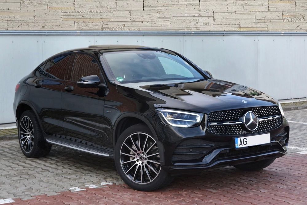 Mercedes-Benz GLC Mercedes-Benz GLC Coupe 300eAMG Line 4Matic