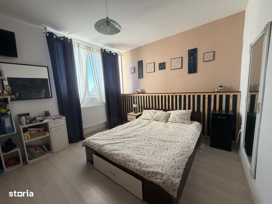 De vânzare apartament 2 camere decomandat Zona Lidl Bariera — fotografia 1