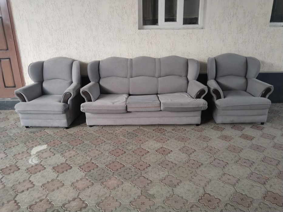 Кресло диван продам