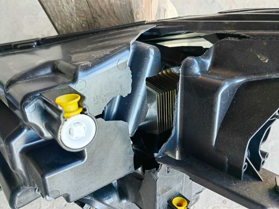 Фар Skoda Kodiaq LED Face десен / Фар Шкода Кодиак 23г. Оригинален