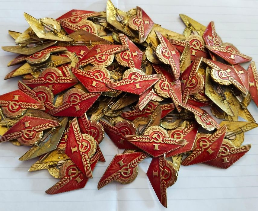 Значки , новые СССР.